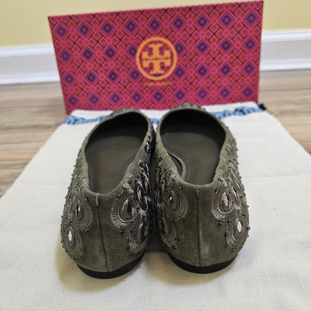 Tory Burch 'Yasmin' Embellished Ballet Flat - Picture 5 of 12